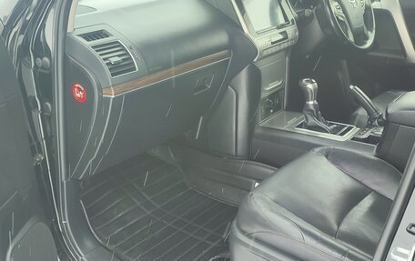 Toyota Land Cruiser Prado 150 рестайлинг 2, 2019 год, 4 450 000 рублей, 24 фотография