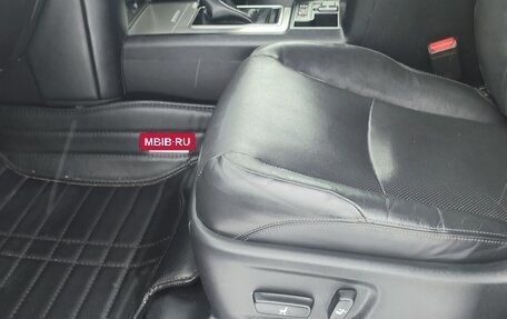 Toyota Land Cruiser Prado 150 рестайлинг 2, 2019 год, 4 450 000 рублей, 26 фотография