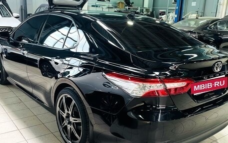 Toyota Camry, 2019 год, 3 250 000 рублей, 13 фотография