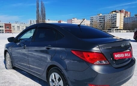Hyundai Solaris II рестайлинг, 2016 год, 820 000 рублей, 4 фотография