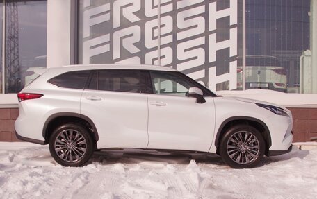 Toyota Highlander, 2026 год, 5 950 000 рублей, 5 фотография