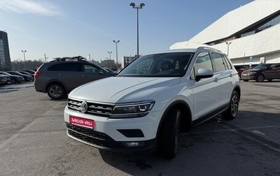 Volkswagen Tiguan II, 2019 год, 2 390 000 рублей, 1 фотография
