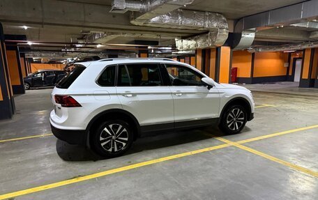 Volkswagen Tiguan II, 2019 год, 3 фотография