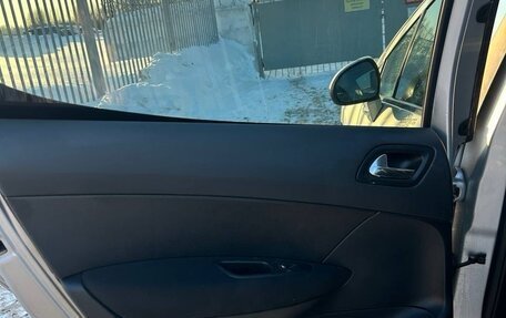 Peugeot 308 II, 2013 год, 700 000 рублей, 20 фотография