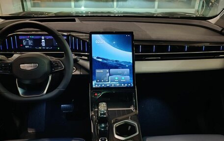 Geely Atlas, 2025 год, 4 080 990 рублей, 12 фотография