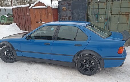 BMW 3 серия, 1996 год, 450 000 рублей, 2 фотография