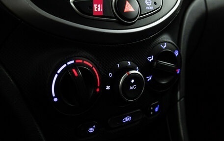 Hyundai Solaris II рестайлинг, 2014 год, 839 585 рублей, 15 фотография