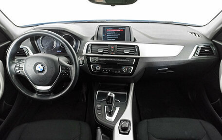 BMW 1 серия, 2018 год, 1 750 000 рублей, 14 фотография