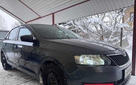 Skoda Rapid I, 2014 год, 800 000 рублей, 2 фотография