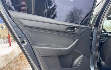 Skoda Rapid I, 2014 год, 800 000 рублей, 13 фотография