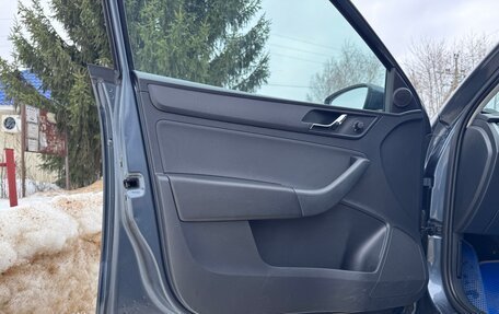 Skoda Rapid I, 2014 год, 800 000 рублей, 16 фотография