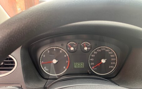 Ford Focus II рестайлинг, 2006 год, 410 000 рублей, 16 фотография