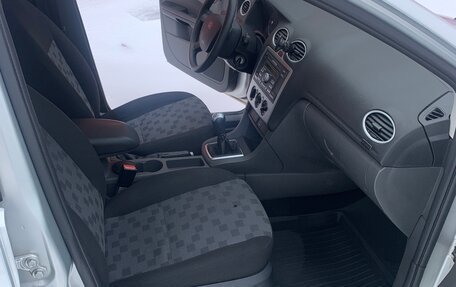 Ford Focus II рестайлинг, 2006 год, 410 000 рублей, 13 фотография