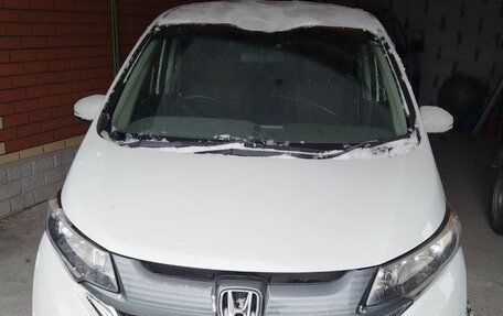 Honda Freed II, 2017 год, 1 400 000 рублей, 1 фотография