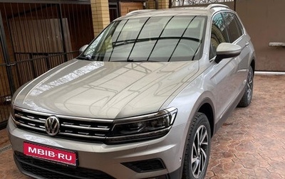 Volkswagen Tiguan II, 2018 год, 2 150 000 рублей, 1 фотография