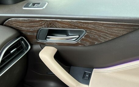 Jaguar F-Pace, 2016 год, 2 350 000 рублей, 19 фотография