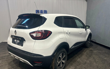 Renault Kaptur I рестайлинг, 2017 год, 1 390 000 рублей, 4 фотография