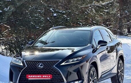 Lexus RX IV рестайлинг, 2021 год, 5 690 000 рублей, 6 фотография