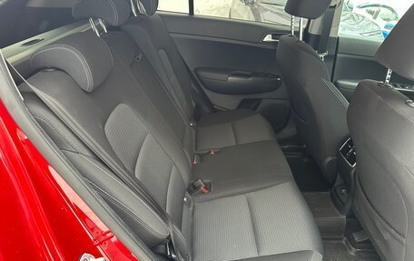 KIA Sportage IV рестайлинг, 2018 год, 1 890 000 рублей, 13 фотография