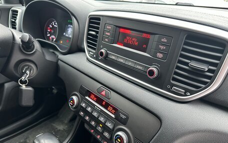 KIA Sportage IV рестайлинг, 2018 год, 1 890 000 рублей, 17 фотография