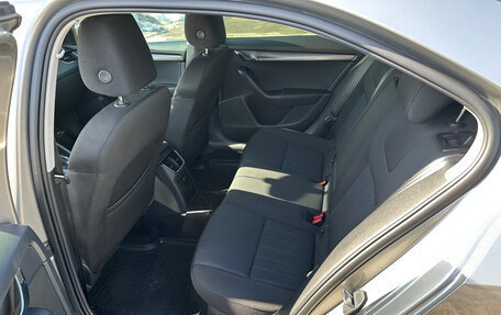 Skoda Octavia, 2017 год, 1 800 000 рублей, 9 фотография