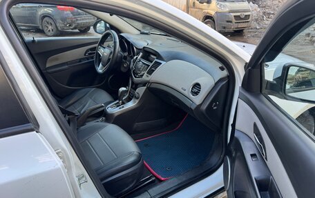 Chevrolet Cruze II, 2012 год, 600 000 рублей, 6 фотография