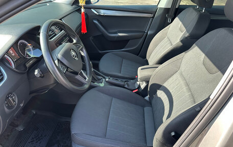 Skoda Octavia, 2017 год, 1 800 000 рублей, 8 фотография