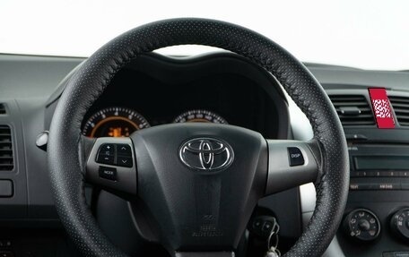 Toyota Auris II, 2011 год, 799 050 рублей, 12 фотография