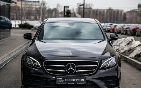 Mercedes-Benz E-Класс, 2019 год, 3 449 000 рублей, 3 фотография