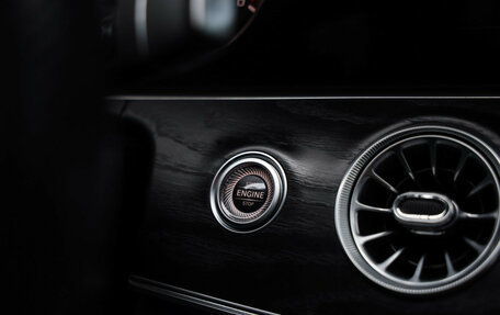 Mercedes-Benz E-Класс, 2019 год, 3 449 000 рублей, 19 фотография