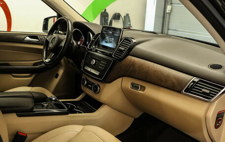 Mercedes-Benz GLE, 2015 год, 2 990 000 рублей, 23 фотография