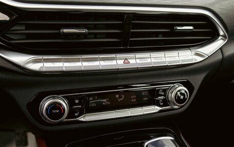 FAW Bestune T77, 2023 год, 1 855 000 рублей, 15 фотография