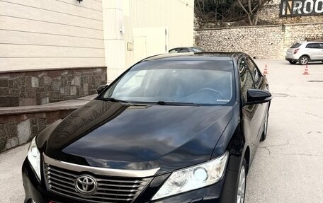 Toyota Camry, 2014 год, 2 000 000 рублей, 1 фотография