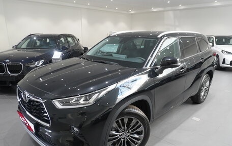 Toyota Highlander, 2026 год, 6 200 000 рублей, 1 фотография