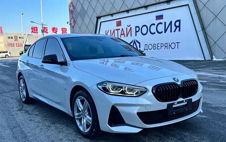 BMW 1 серия, 2022 год, 2 150 000 рублей, 3 фотография