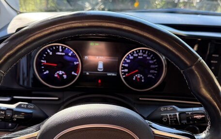 KIA Carnival, 2021 год, 4 100 000 рублей, 10 фотография