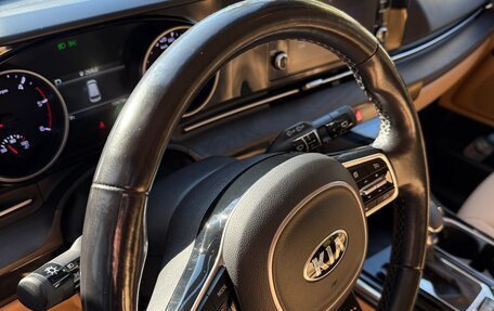 KIA Carnival, 2021 год, 4 100 000 рублей, 20 фотография