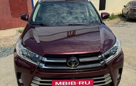 Toyota Highlander III, 2018 год, 3 600 000 рублей, 17 фотография