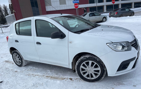 Renault Sandero II рестайлинг, 2021 год, 800 000 рублей, 5 фотография