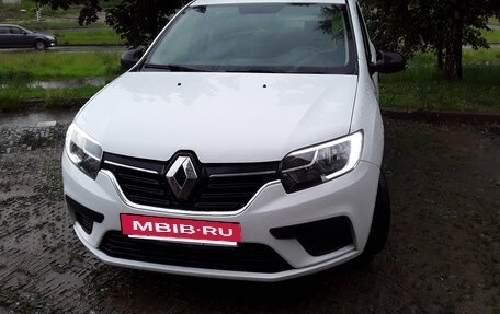 Renault Sandero II рестайлинг, 2021 год, 800 000 рублей, 9 фотография