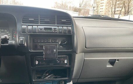 Isuzu Trooper II, 2000 год, 900 000 рублей, 13 фотография