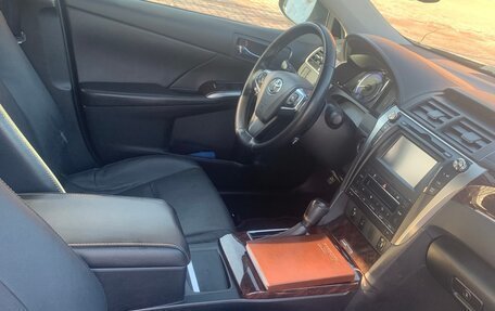 Toyota Camry, 2016 год, 2 490 000 рублей, 10 фотография