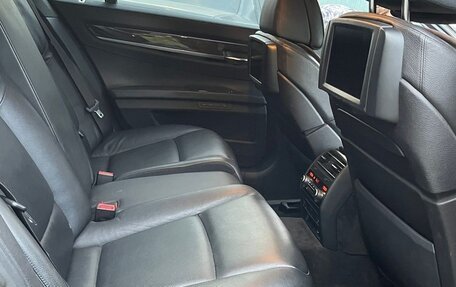 BMW 7 серия, 2011 год, 950 000 рублей, 10 фотография