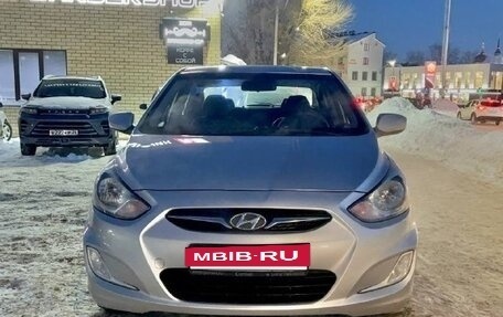 Hyundai Solaris II рестайлинг, 2012 год, 765 000 рублей, 3 фотография