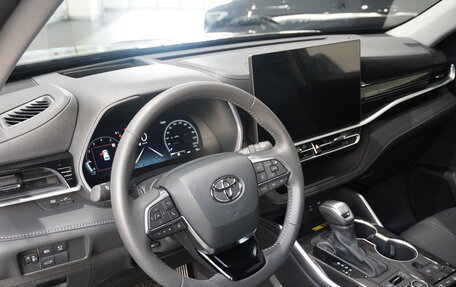 Toyota Highlander, 2026 год, 6 200 000 рублей, 7 фотография