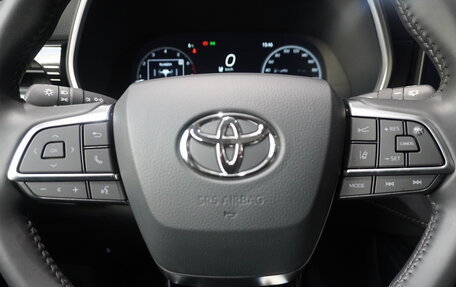 Toyota Highlander, 2026 год, 6 200 000 рублей, 18 фотография