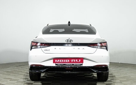 Hyundai Elantra, 2022 год, 2 249 700 рублей, 6 фотография