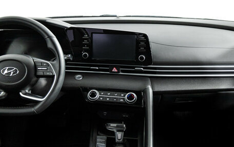 Hyundai Elantra, 2022 год, 2 249 700 рублей, 14 фотография