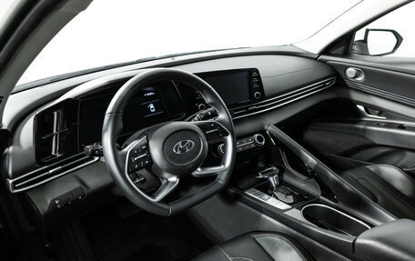 Hyundai Elantra, 2022 год, 2 249 700 рублей, 11 фотография