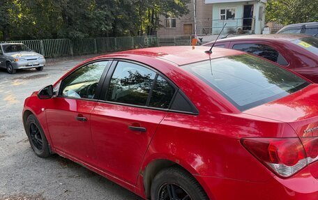 Chevrolet Cruze II, 2012 год, 600 000 рублей, 3 фотография